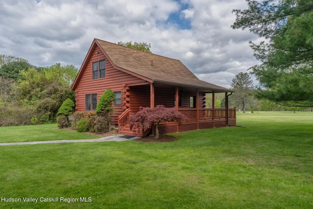 140 Stone Dock Road, High Falls