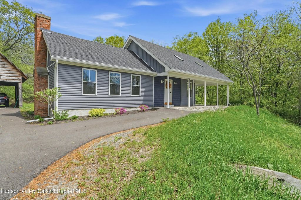 757 Taborton Road, Averill Park