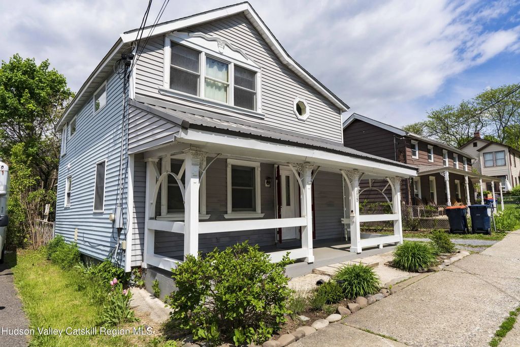 15 Charles Street, Rhinebeck