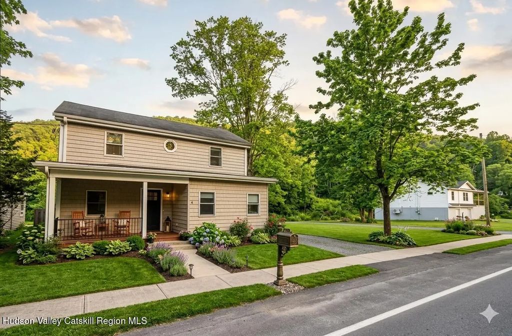14615 Main Street, Prattsville
