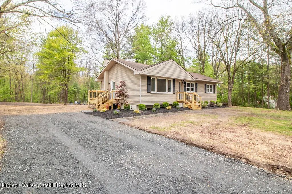 31 Marion Avenue, Napanoch