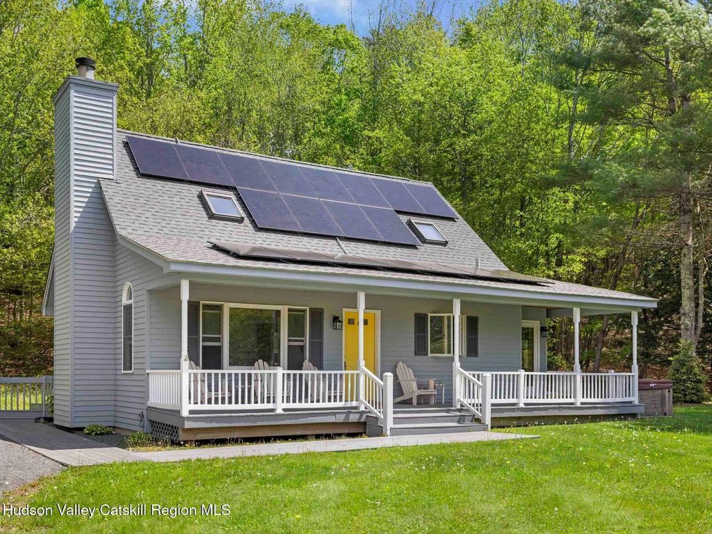 591 & 587 Co Rd 56, Windham