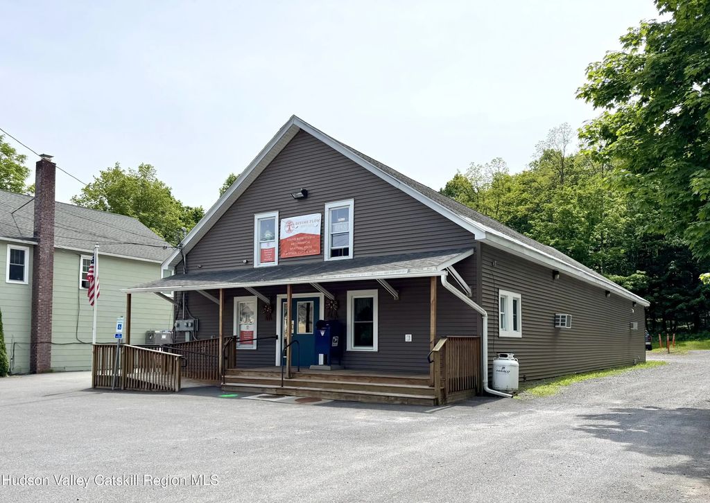 2355 Route 145, East Durham