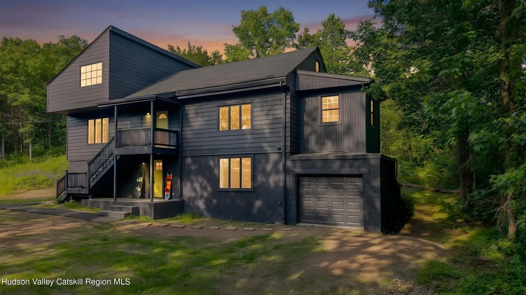 2096 Ulster Avenue, Lake Katrine