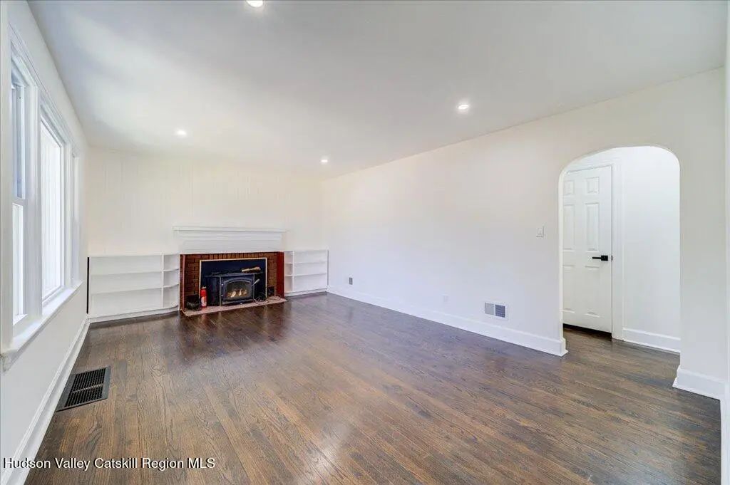 63 Fairview Avenue, Kingston
