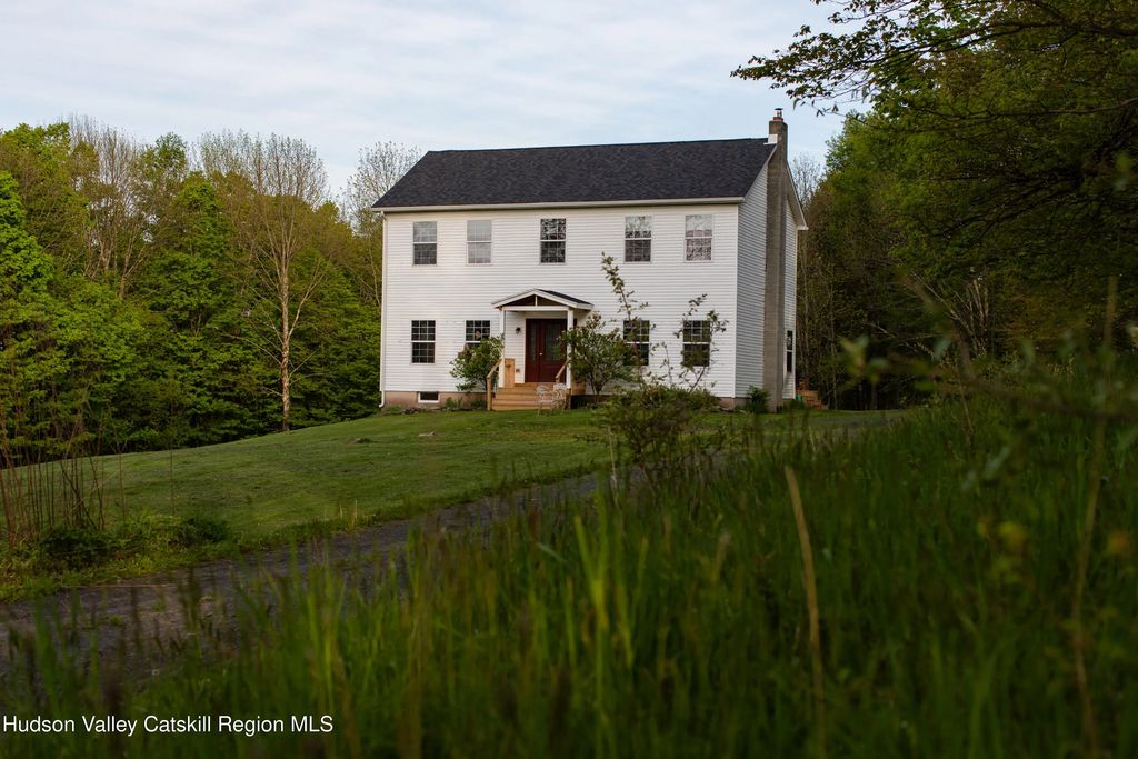 49 Yaun Road, Livingston Manor