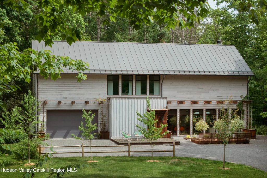18 Ryan Drive, West Hurley