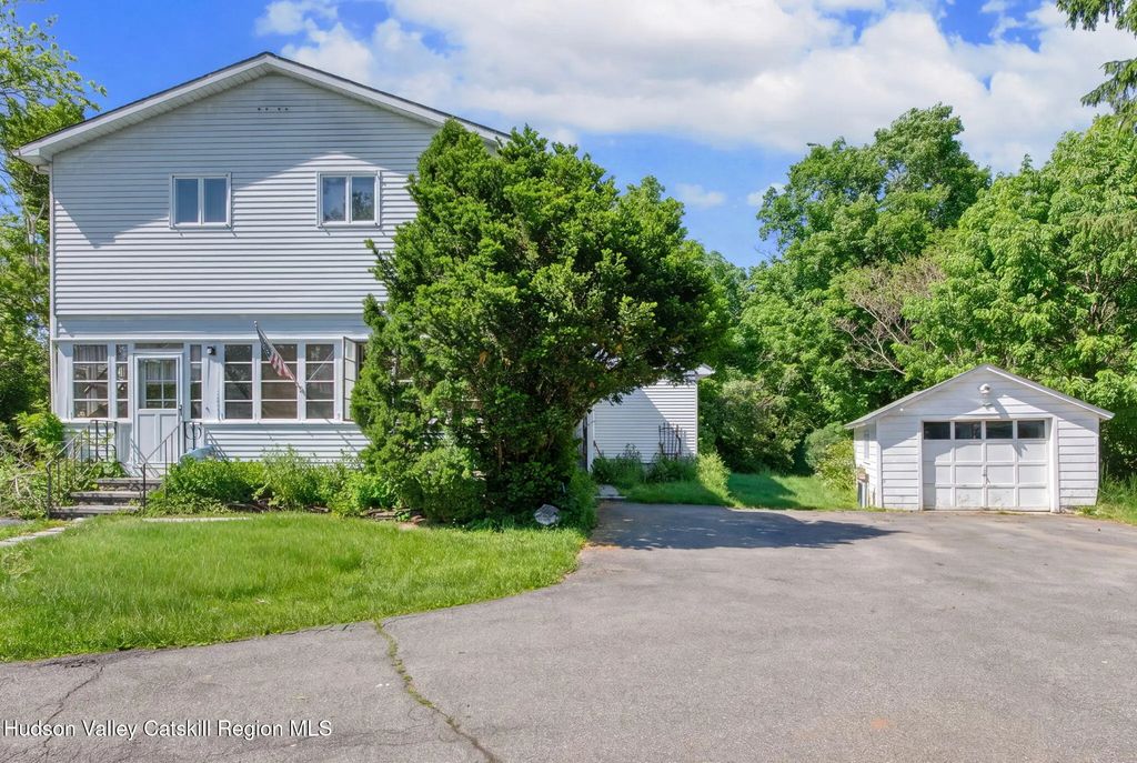 393 Ny-375, West Hurley