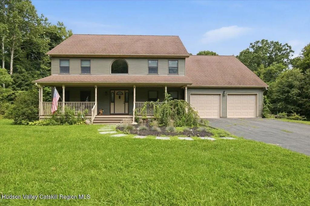 182 Red Rock Road, Leeds