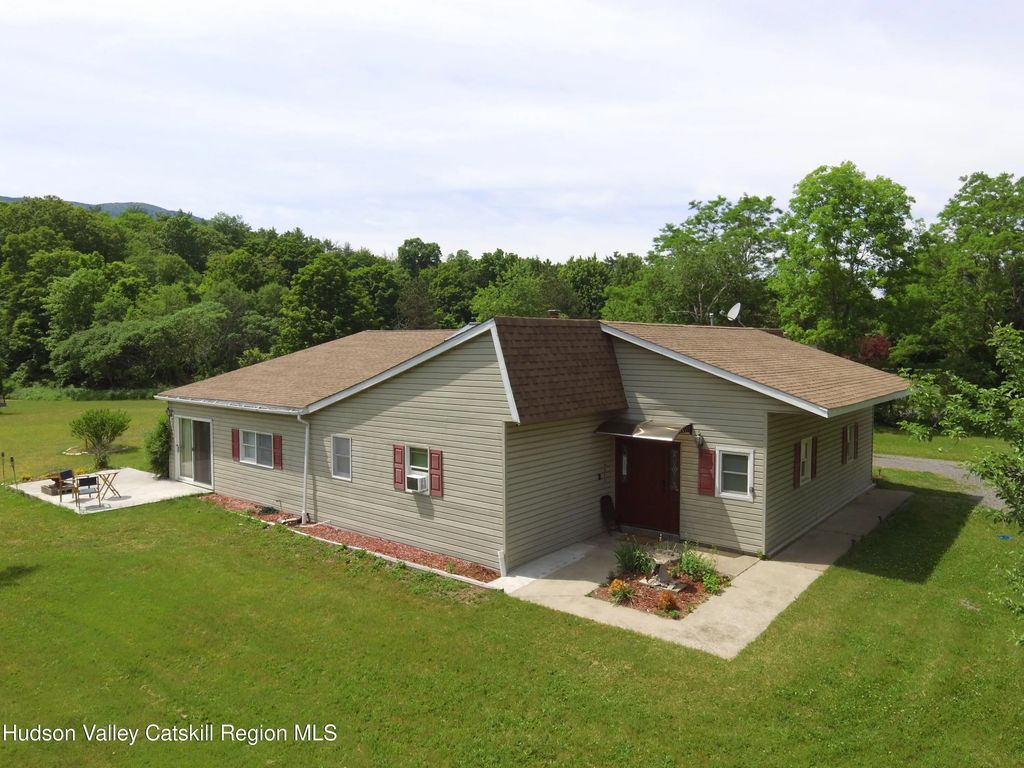 4947 Route 32, Catskill
