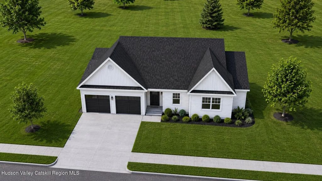 11 Deer Run, Catskill