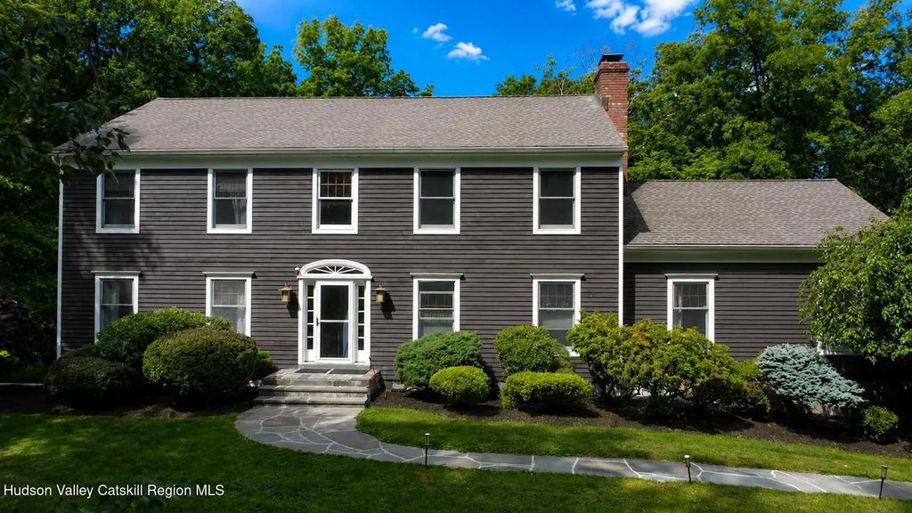 40 Kleinekill Drive, New Paltz