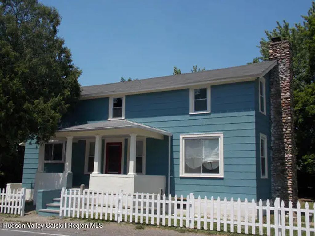 321 Co Rte 27b, Hollowville