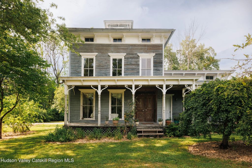 124 Footbridge Rd Extension, Hudson
