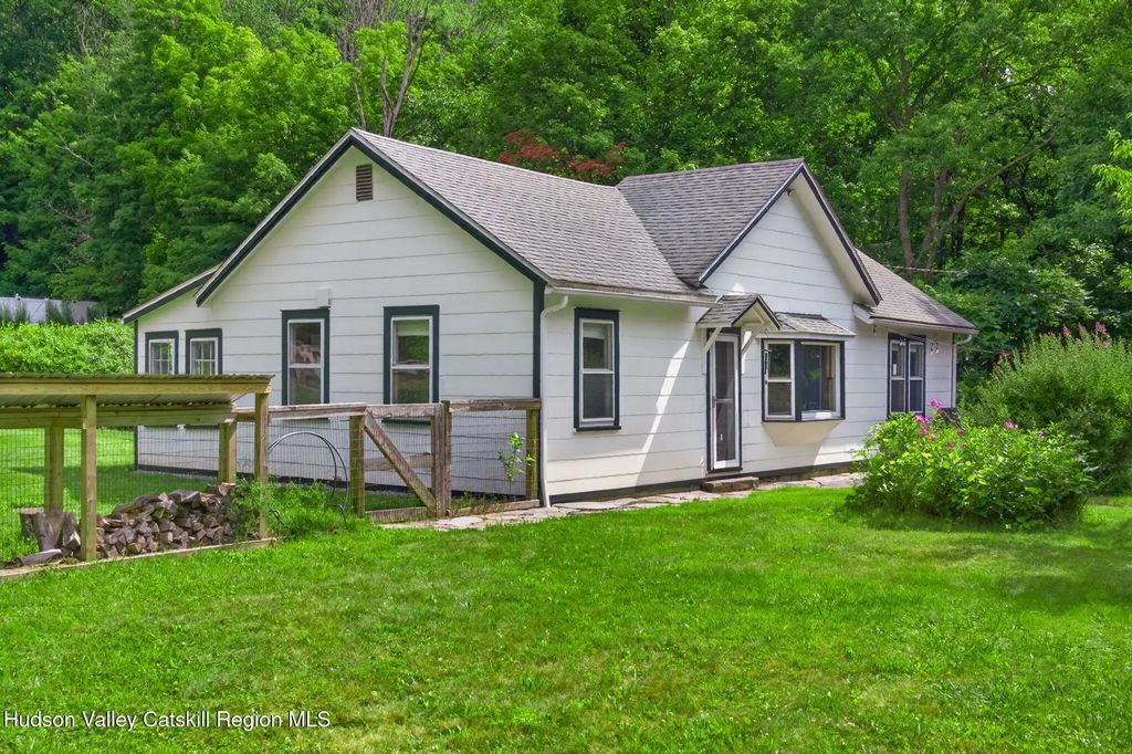 33-35 Rudy Frank Road, Shandaken