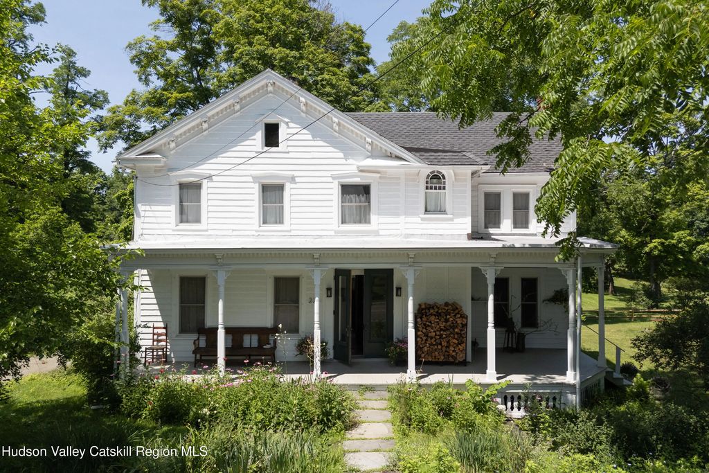 228 Main Street, Germantown