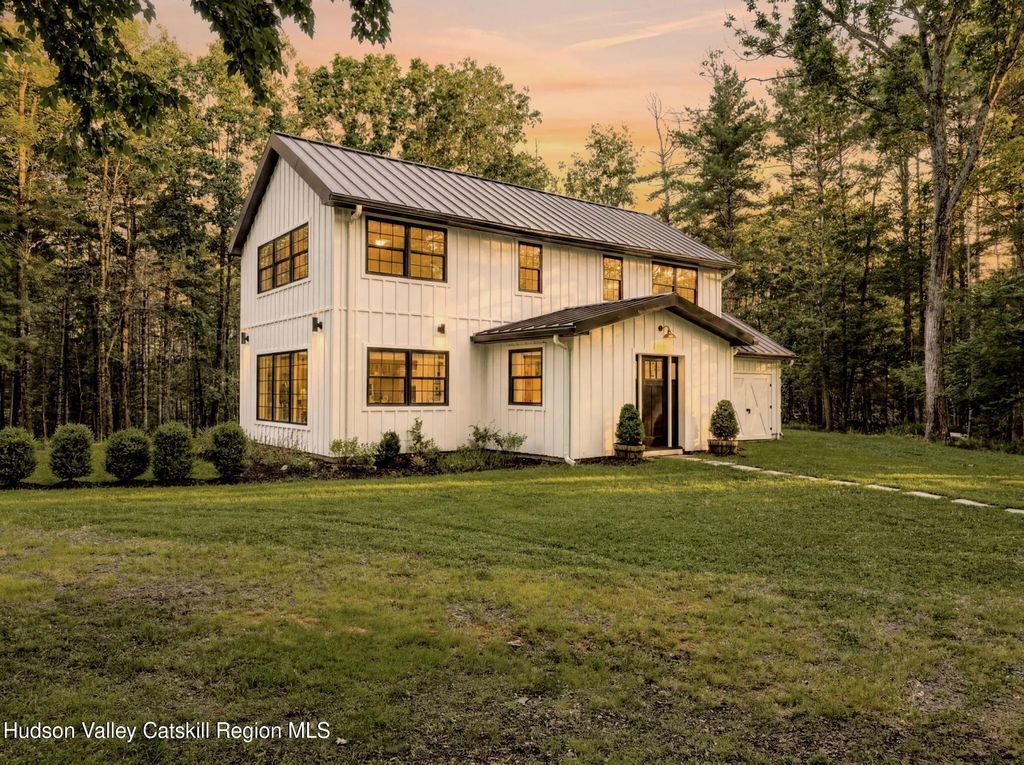 640 Acorn Hill Road, Olivebridge