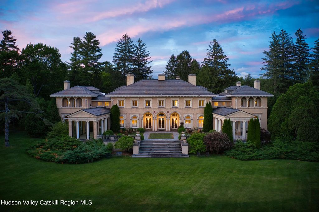 11 Hawthorne Road, Stockbridge