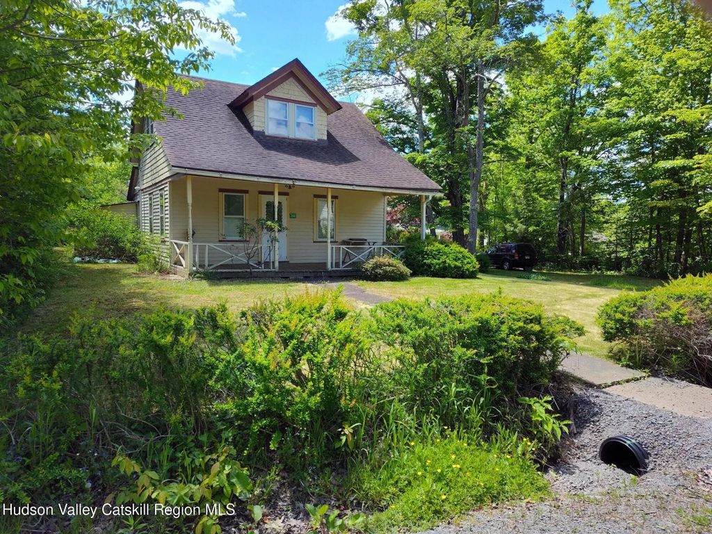 200 N Lake Road, Haines Falls