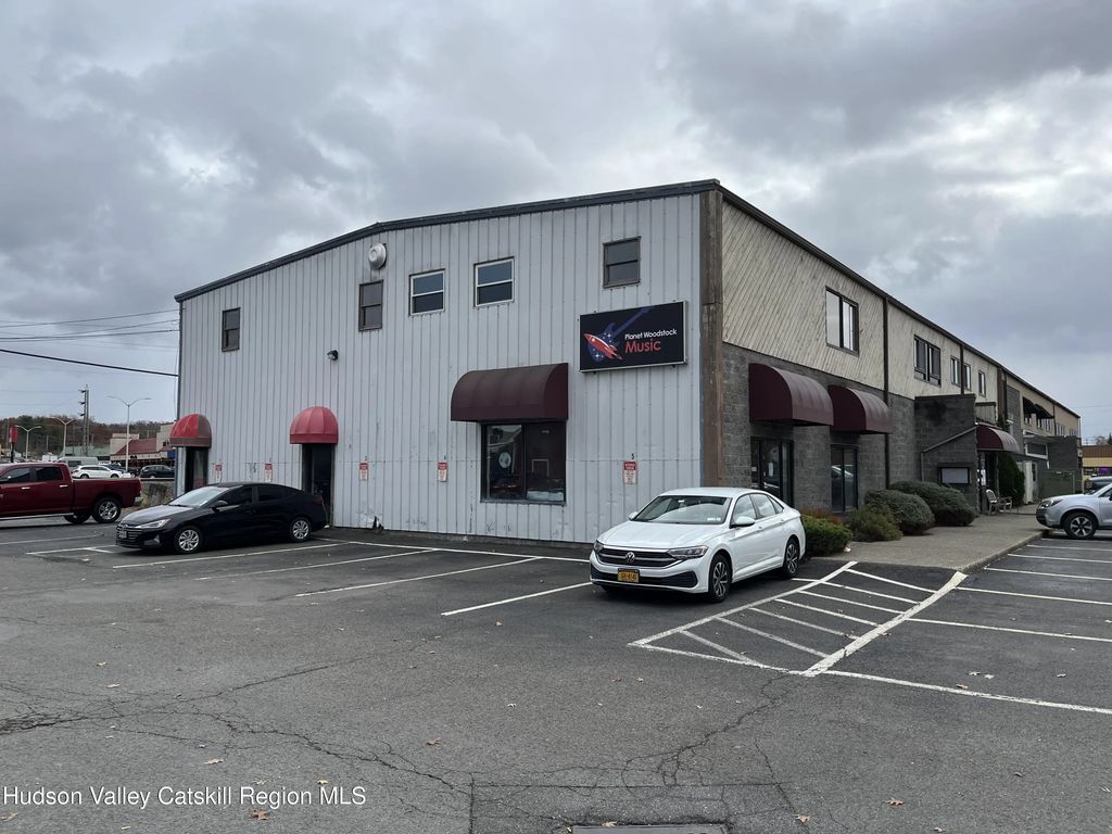 1112 Morton Boulevard 2, Kingston