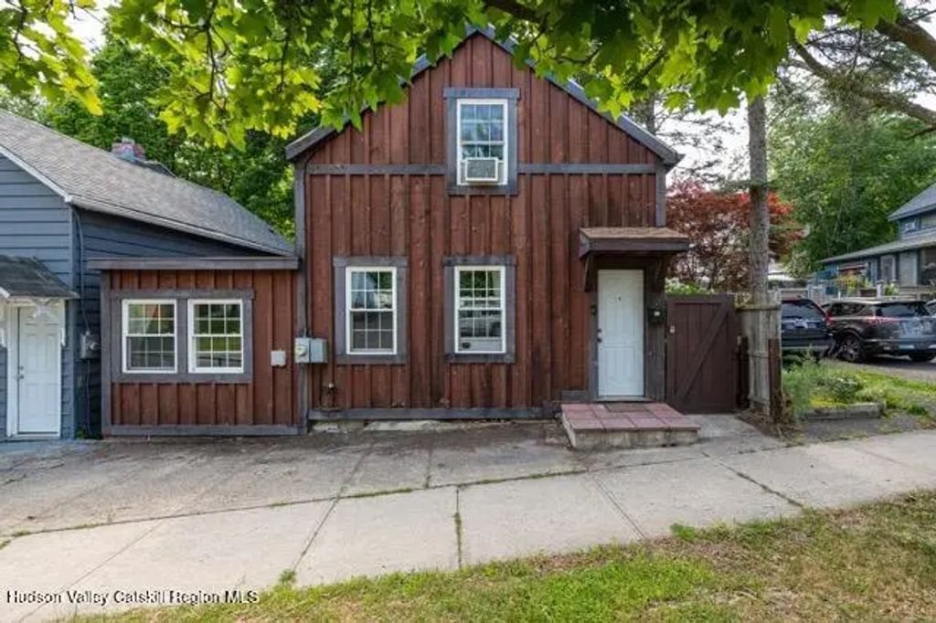 107 Spring Street, Catskill
