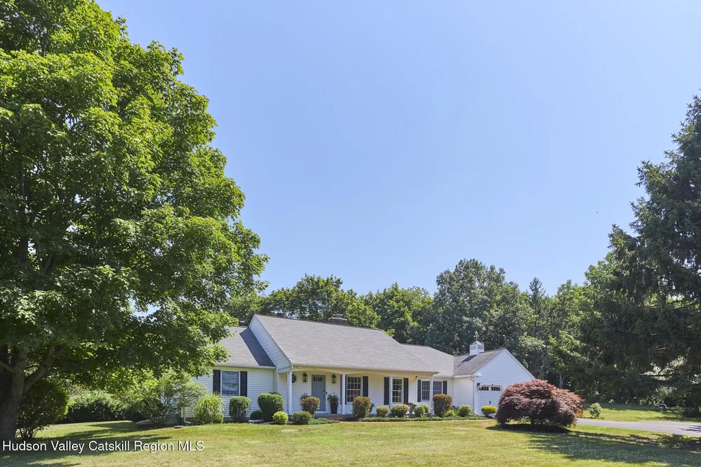 426 Northern Boulevard, Germantown