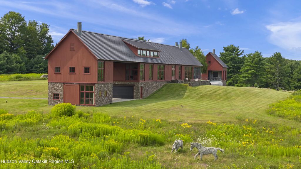 241 Cunningham Hill Road, Canaan
