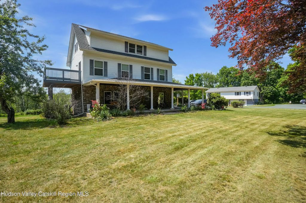 11-13 Olev Lane, New Paltz