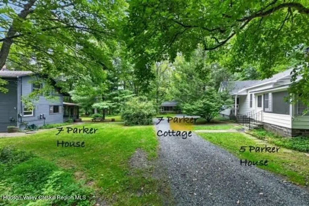 5 & 7 Parker Lane, Woodstock