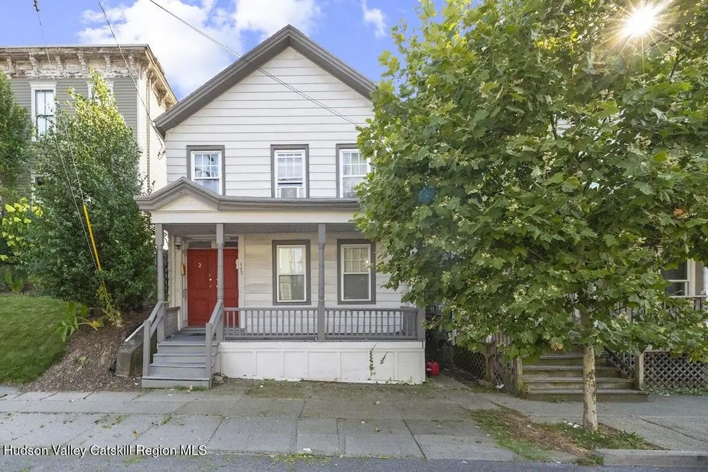 543 State Street, Hudson