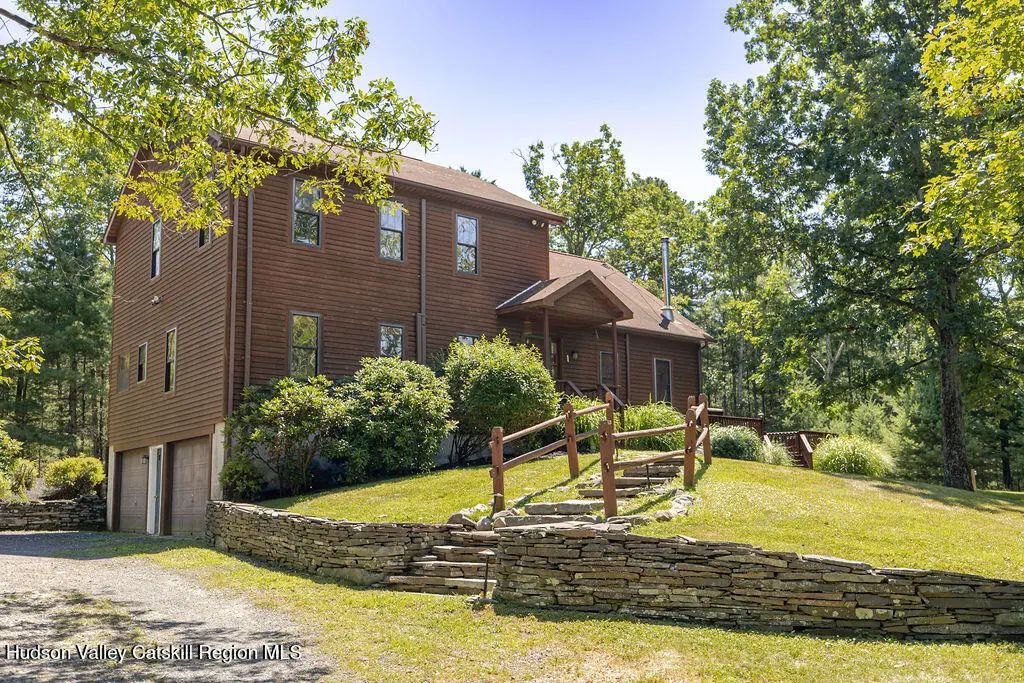 490 Peak Rd., Stone Ridge