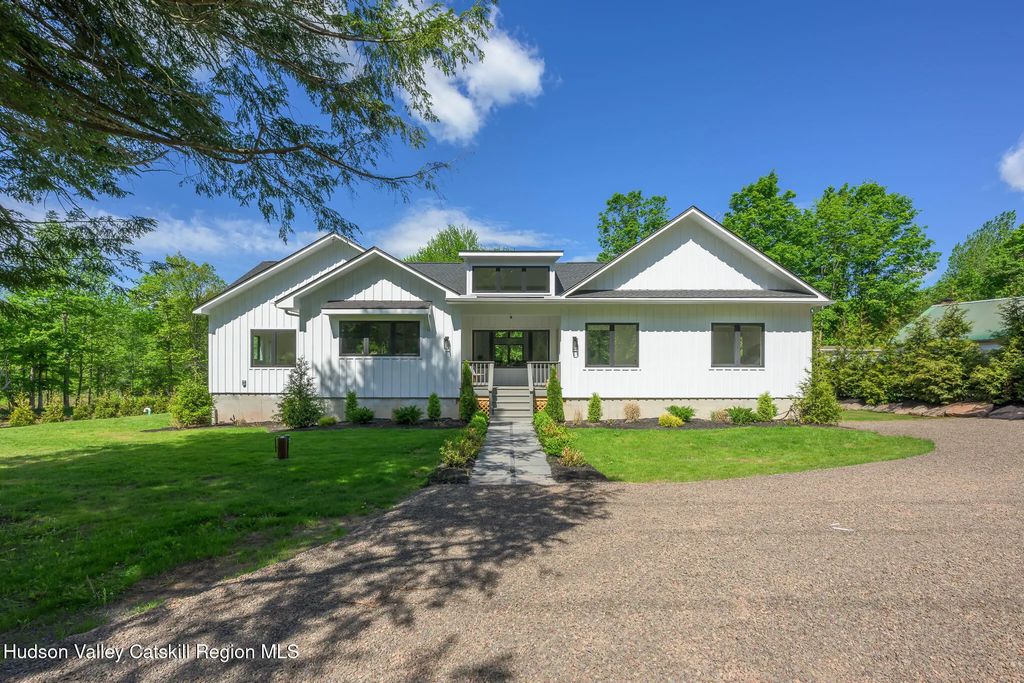 305 Mitchell Hollow Road, Windham