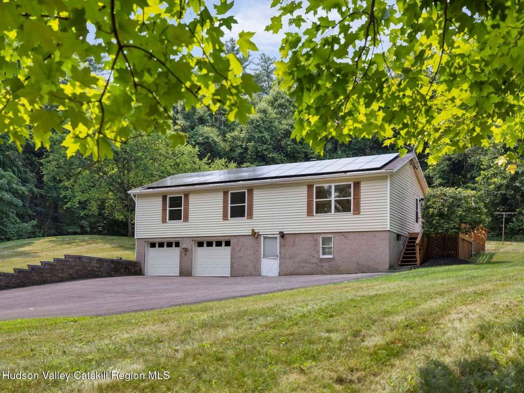 974 Old Post Road, New Paltz