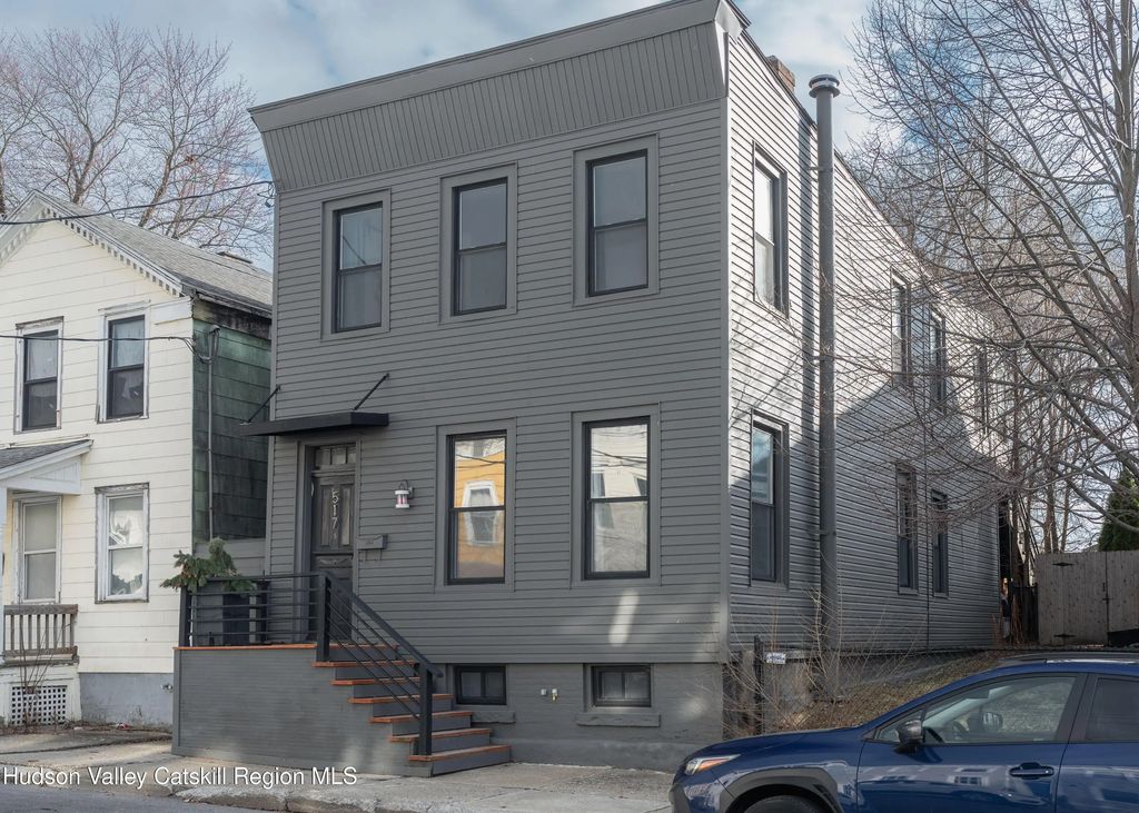 517 State Street, Hudson
