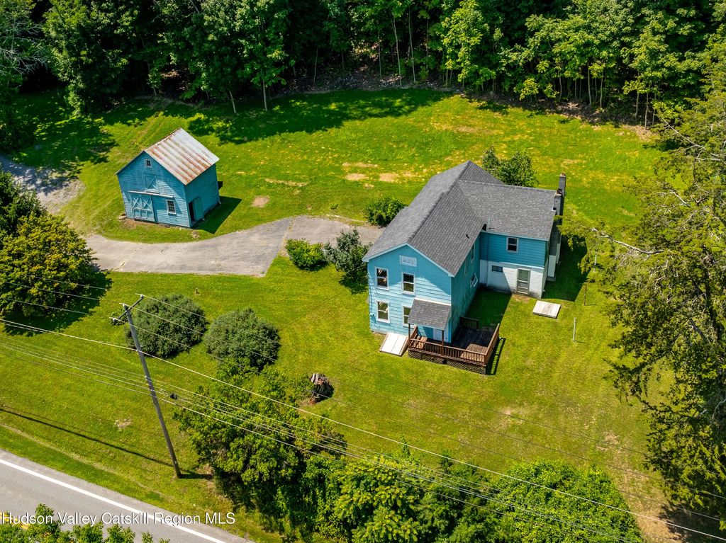 7395 Route 9w, Catskill
