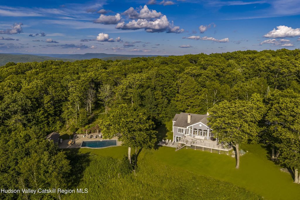 116 Ridge Road, East Chatham