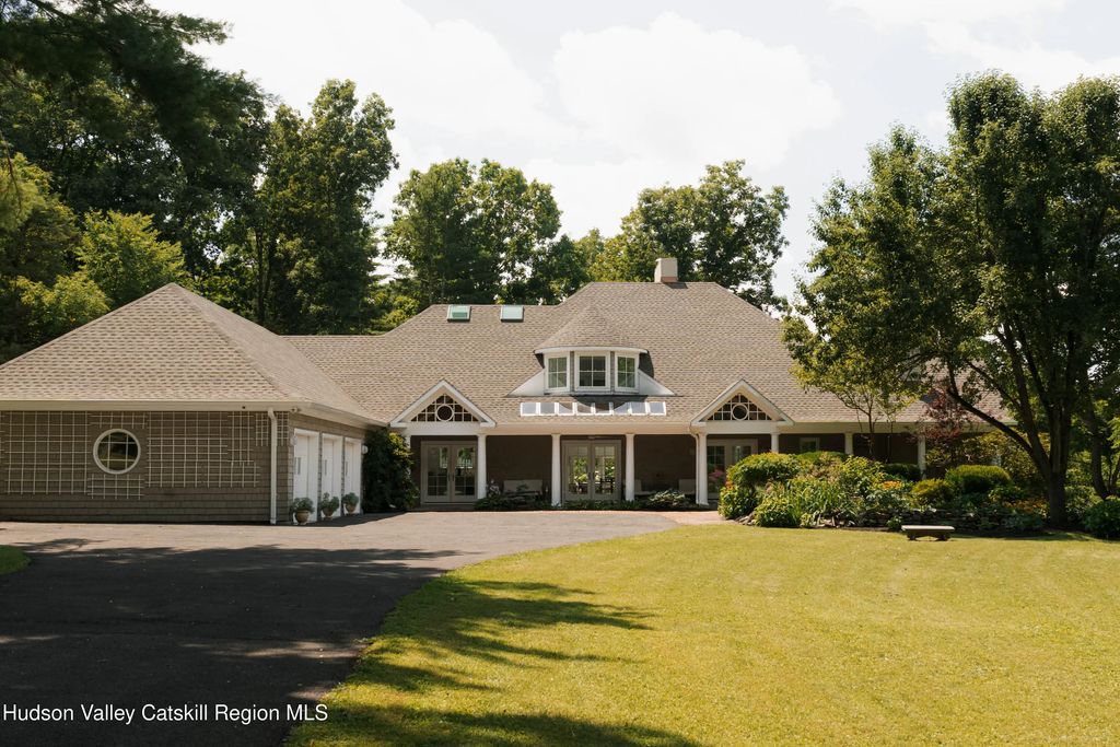 596 Hurley Avenue, Hurley