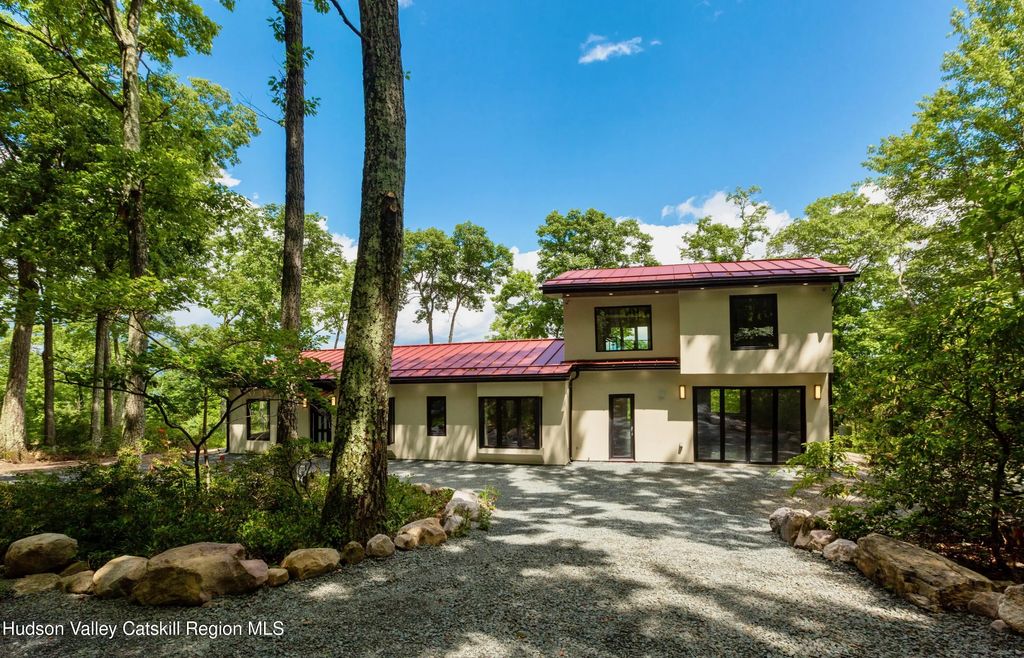 130 Decker Drive, Kerhonkson