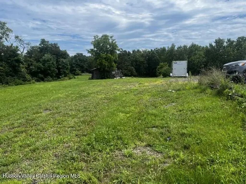 1046 Schoharie Turnpike, Athens