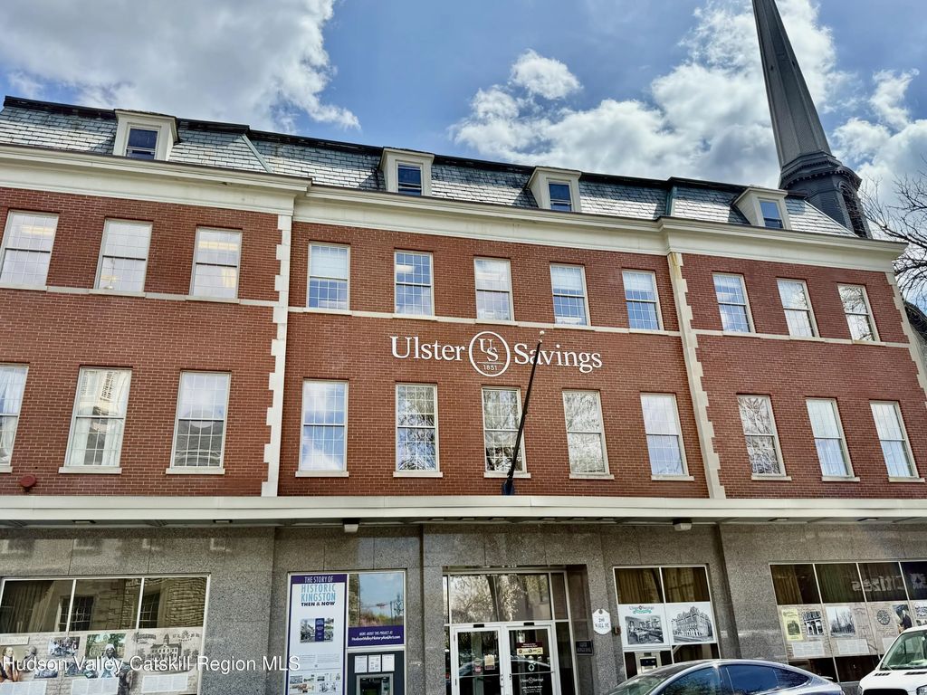 280 Wall Street 39b, Kingston