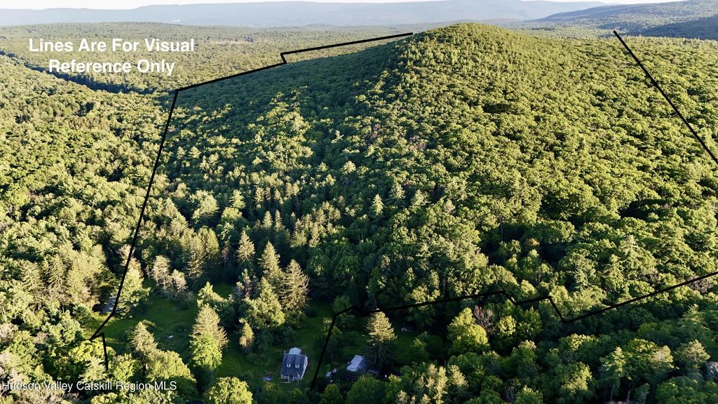 668 Upper Cherrytown Road, Kerhonkson