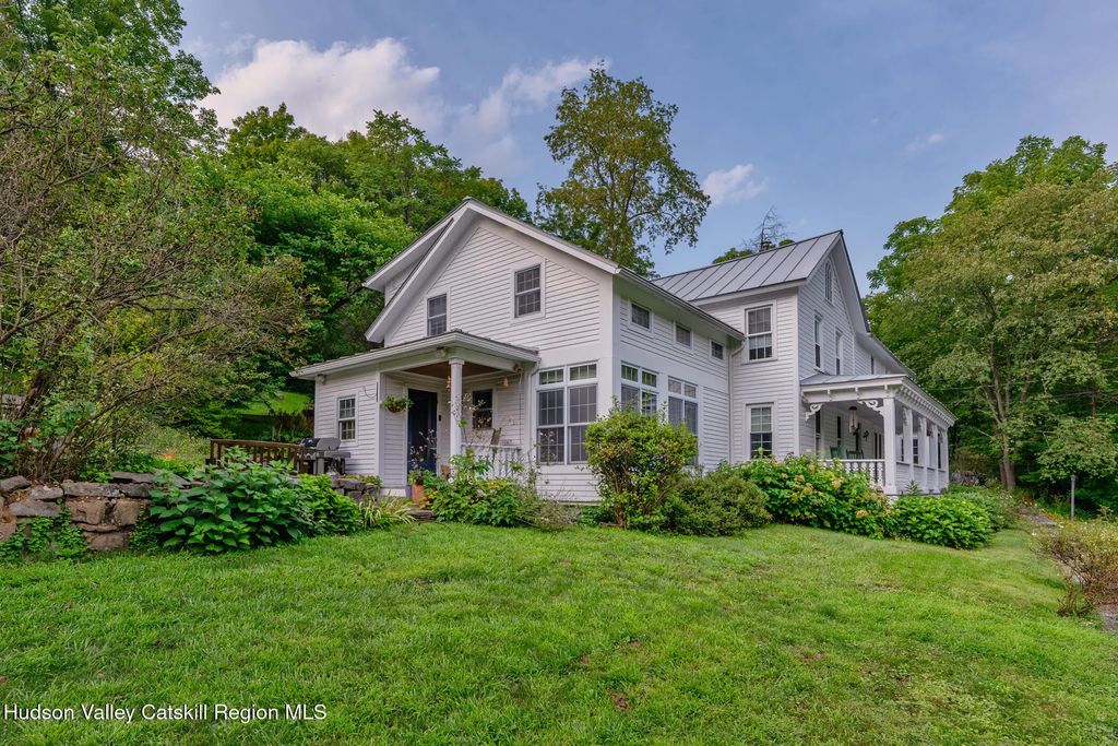 583 Swartekill Road, New Paltz