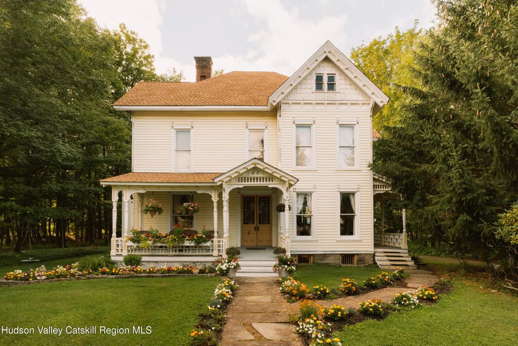 68 Main Street, Livingston Manor