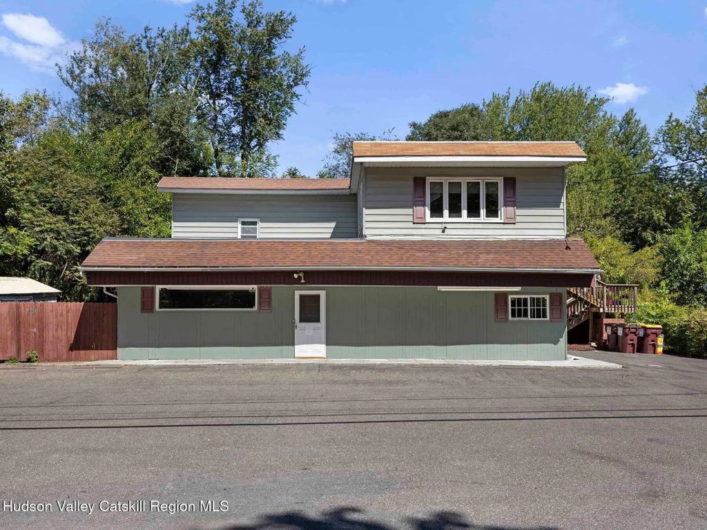 706 Glasco Turnpike, Saugerties