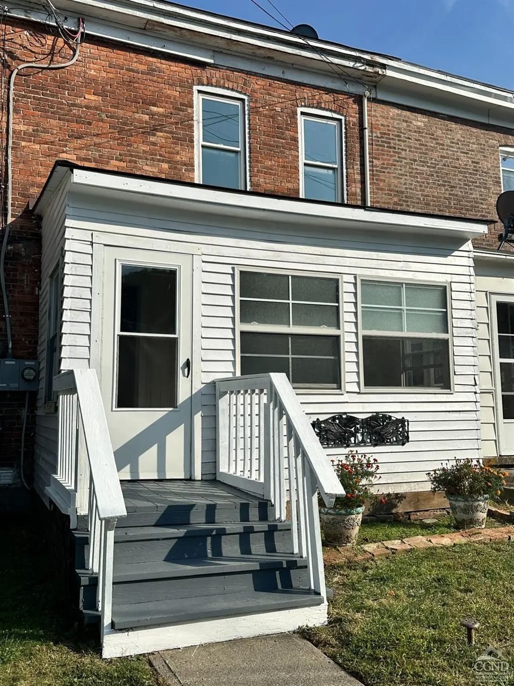 9 Prospect Street, Philmont