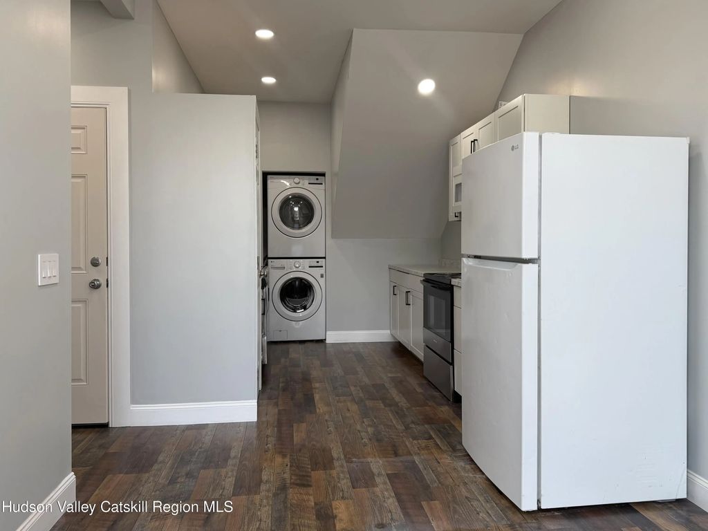 110 Partition Street 2, Saugerties