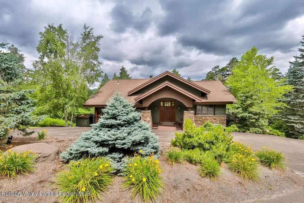 22 Club Road, Windham