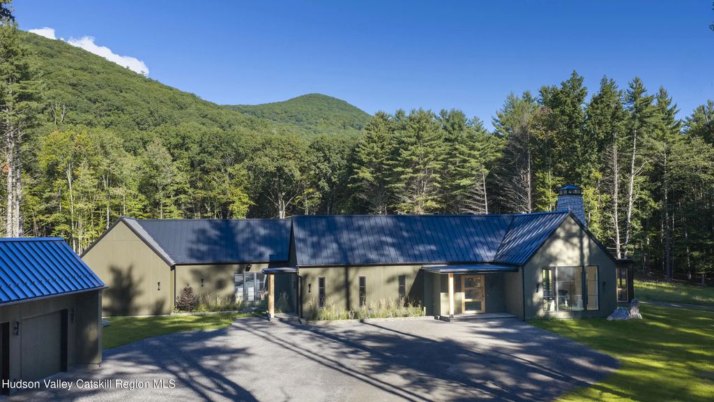 1003 Cold Brook Road, Boiceville