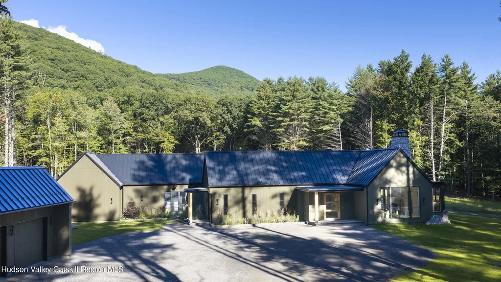 1003 Cold Brook Road, Boiceville