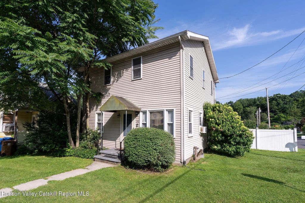 54 Boulevard, Kingston